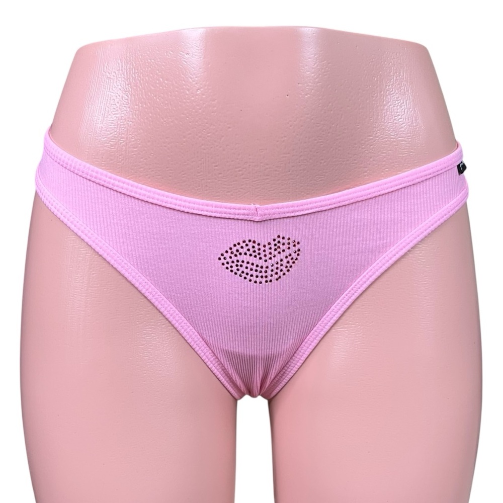 NWT Victoria's Secret PINK Ribbed Cotton Thong Panty Medium Red‎ Rhinestone Kiss